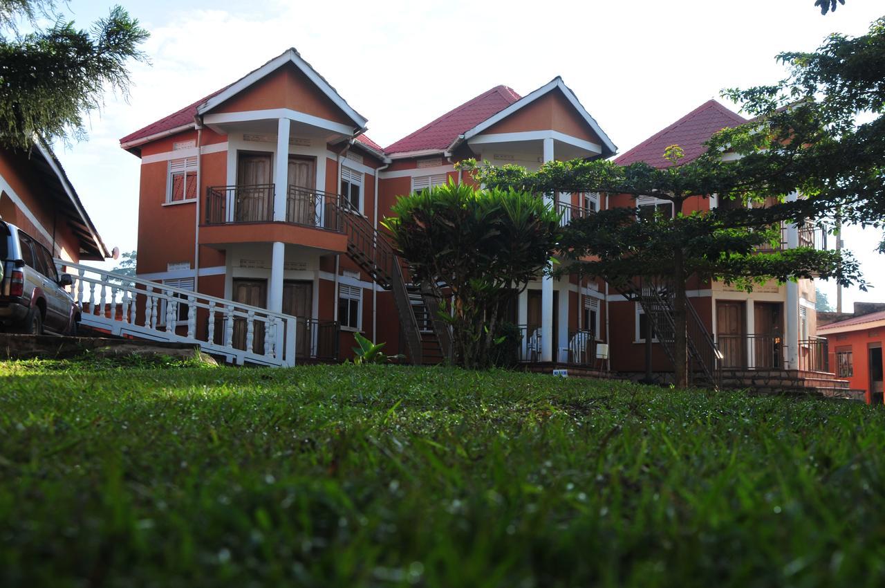 Country Inn Masindi Exterior foto