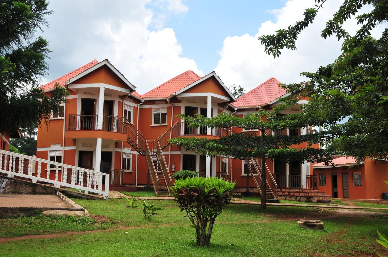 Country Inn Masindi Exterior foto