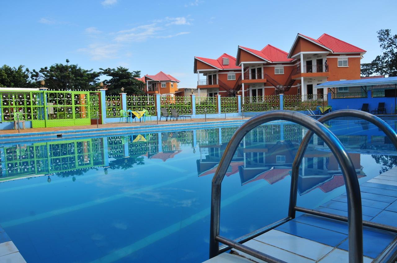Country Inn Masindi Exterior foto