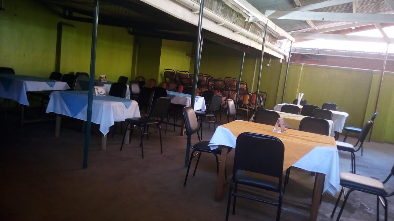Country Inn Masindi Exterior foto